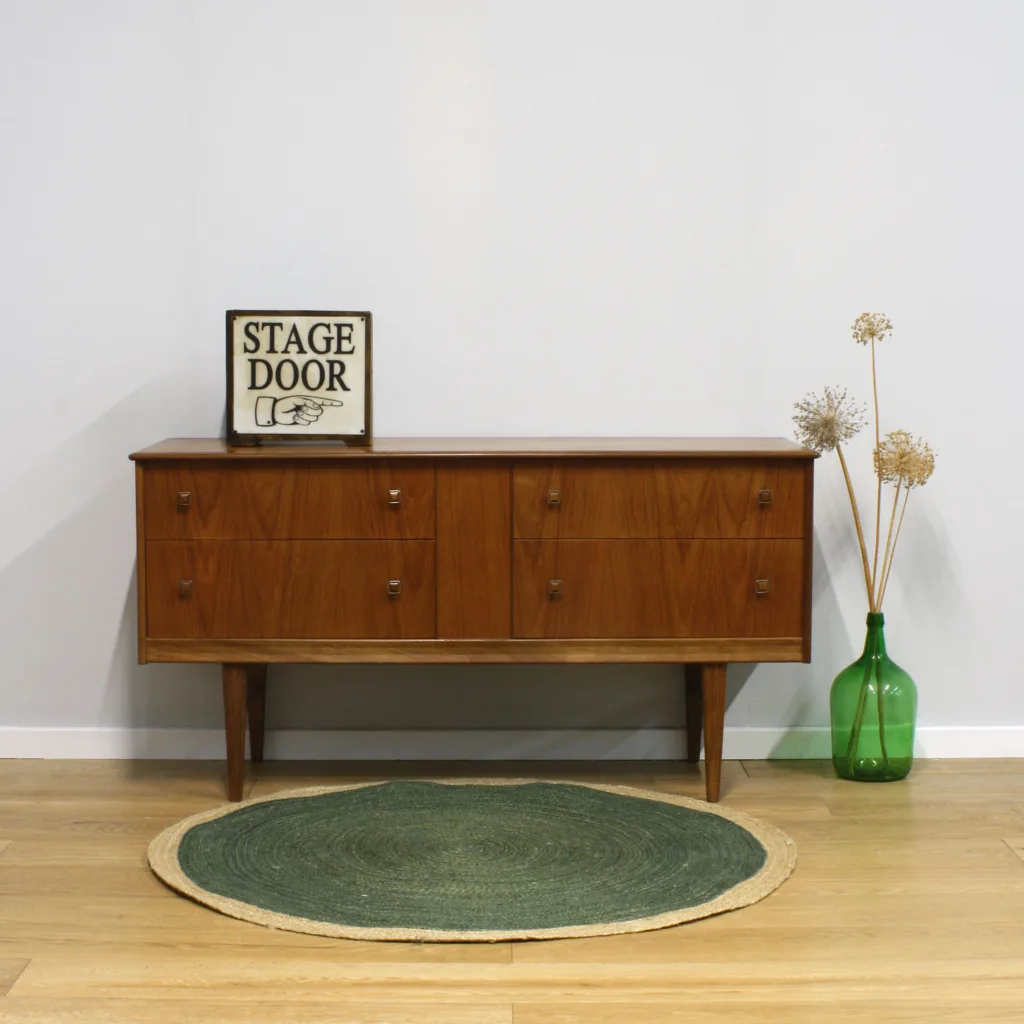 Original Vintage 1960s Homeworthy Compact Sideboard / Dresser