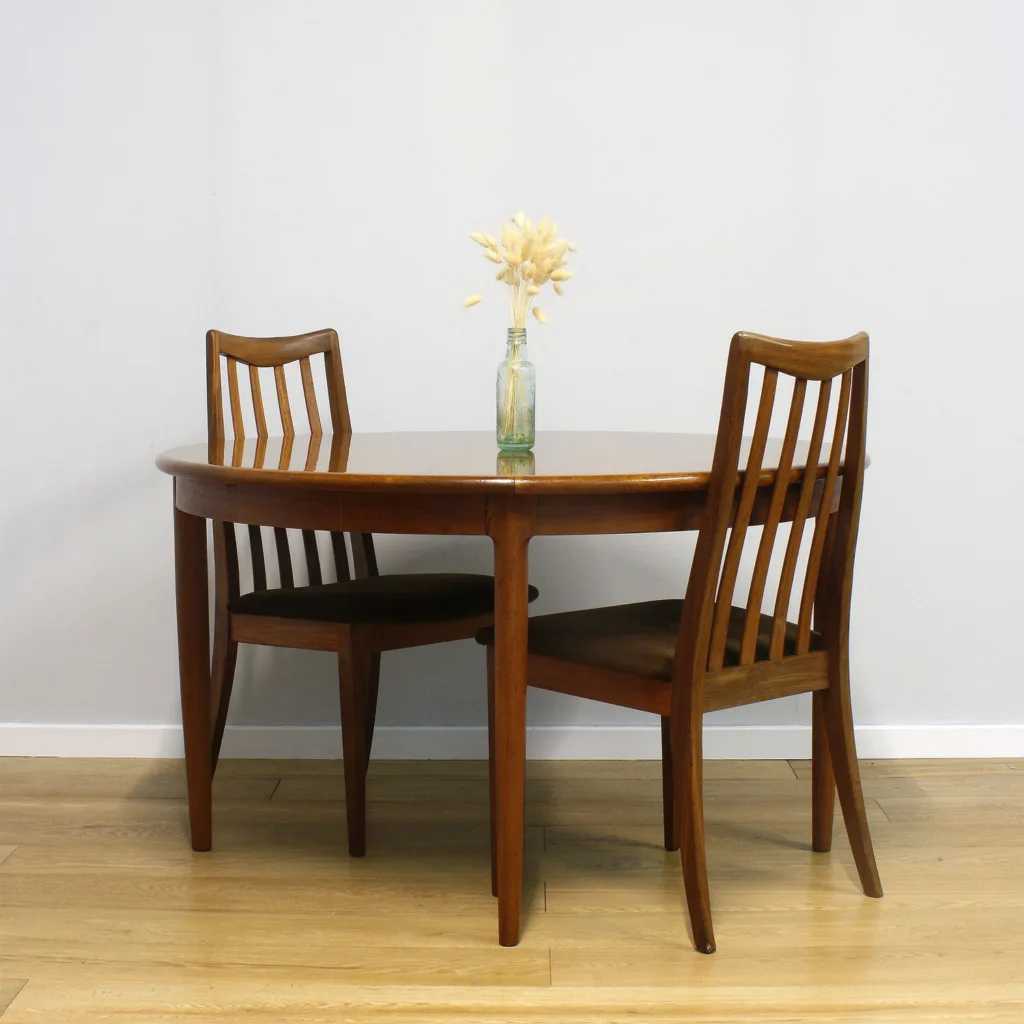 Midcentury 1960s Model 15 Oval Extending Teak Dining Table by Niels Otto Møller for JL Møller