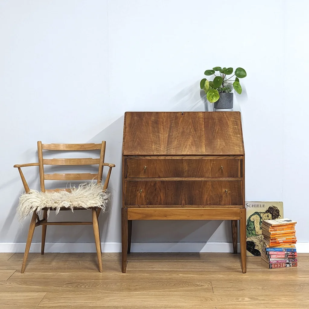 Rare Original 1950s Reynolds of Ludlow Walnut Bureau Desk