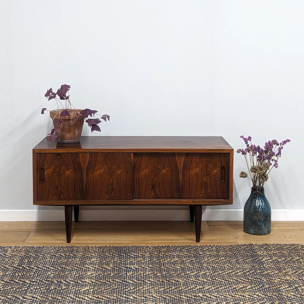 Smart Vintage Danish Rosewood Low Media Cabinet by Hundevad