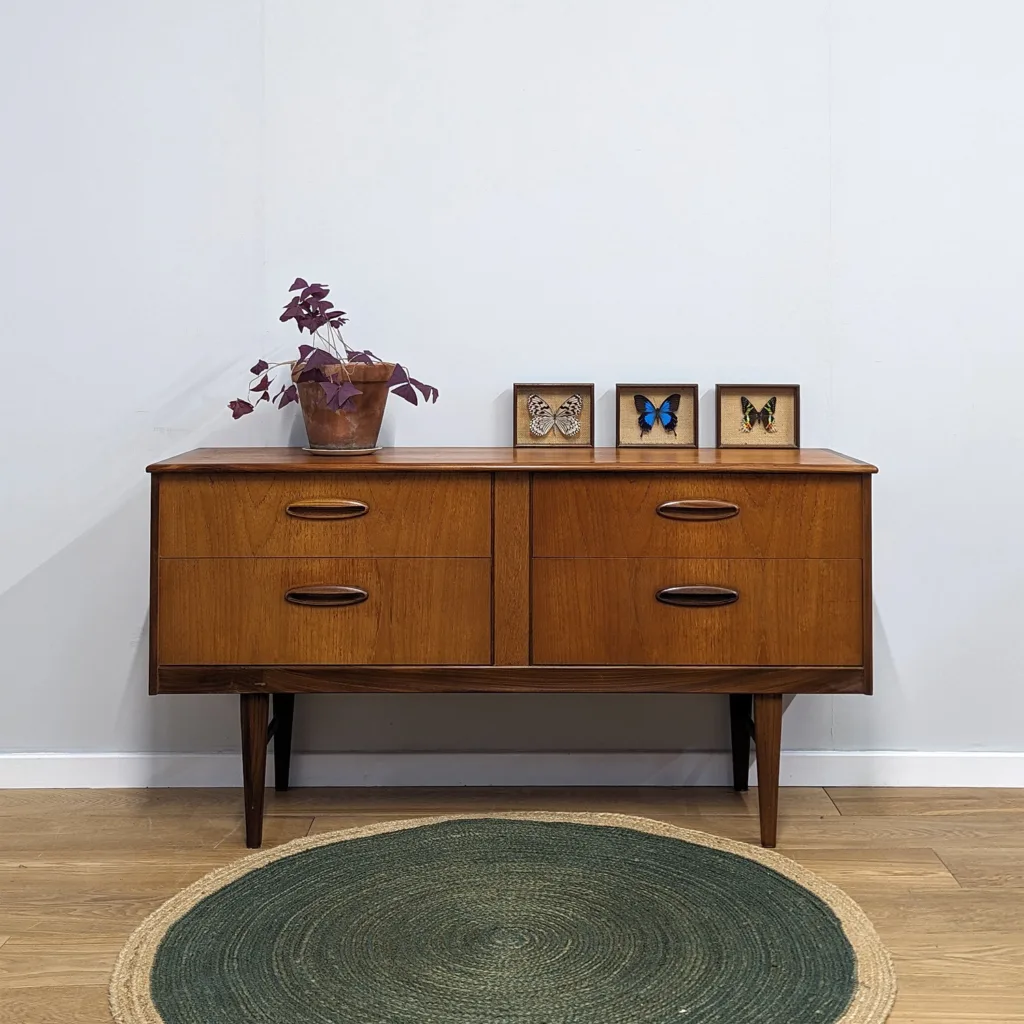 Vintage 1960s Homeworthy Teak Sideboard / Dresser