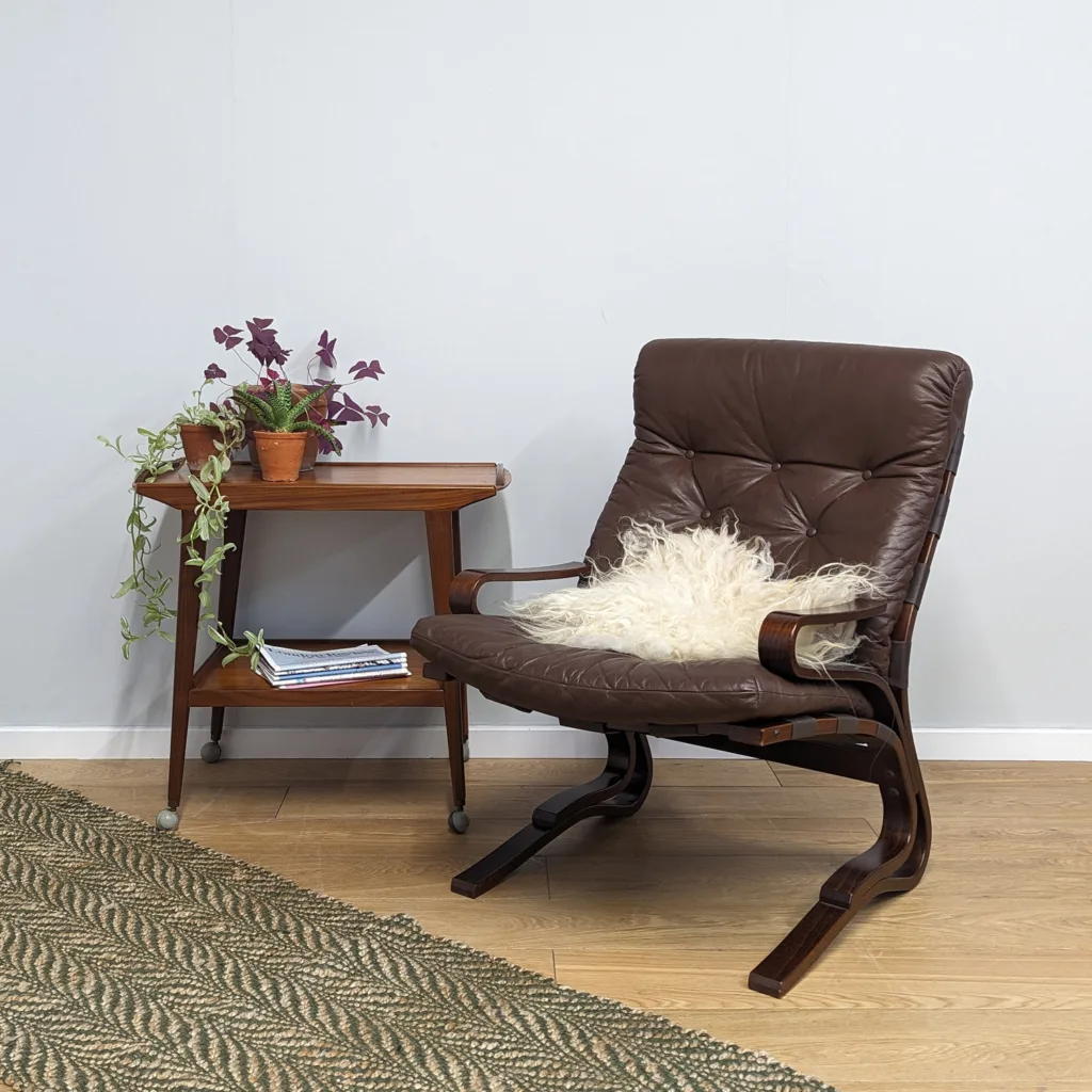 Original 1970s Danish Tall Brown Leather 'Skyline' Armchair by Hove Mobler