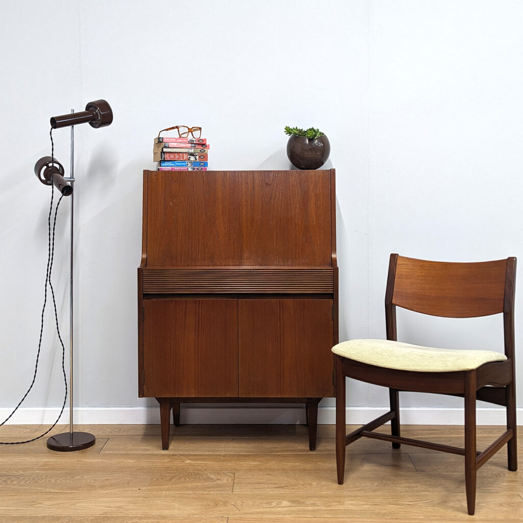 Vintage 1960s Elliotts of Newbury Writing Desk / Bureau