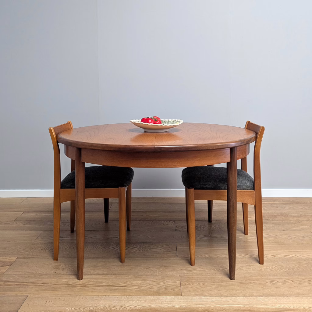 Vintage G Plan Fresco Teak Round Extending Dining Table